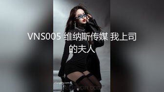 超美反差女神【李沁沁】300分钟第二弹，气质眼镜反差御姐，清纯外表极致闷骚，道具插穴，多次潮喷 (1)