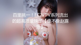 細腰大奶騷熟女！激情操逼很主動！大奶夾屌乳交，騎乘位上下套弄，大奶子直晃動，假屌爆菊花