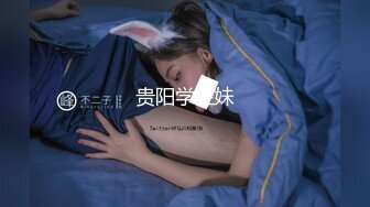 《母子乱伦》历经三个多月终于操到了我妈 最后我妈醒了叫我滚出去 还被踢了一脚