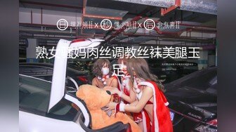 2024-4-16新流出酒店偷拍 健身房认识的一对男女肌肉男舔逼妹子协助男友硬挺啪啪