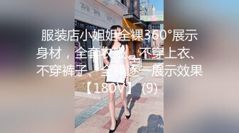  蝴蝶逼社会小妹颜值不错一个人精彩大秀，抽着小烟揉着奶子自慰逼逼真骚