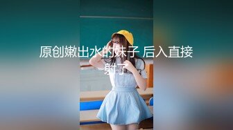 韵味十足风骚爆乳小少妇卫生间展示身材，翘起大长腿揉搓肥穴，揉捏奶子掰开屁股，腰细美臀非常诱惑