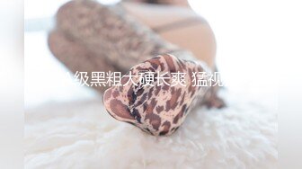 天花板级清纯白虎美少女〖米胡桃〗❤️在逃公主！可爱黑粉玫瑰，洋装LO裙，被爸爸中出内射，白丝过膝袜粉嫩美穴~