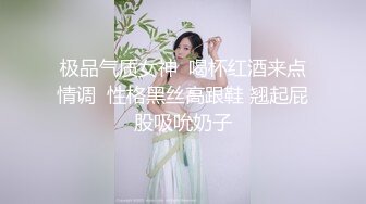 【新片速遞 】小夫妻在家里做爱被偷拍，少妇身材丰满软软，握住鸡巴不停吞吸玩弄娇吟揉捏，这样的少妇操穴真是太爽了【水印】[1.96G/MP4/35:22]